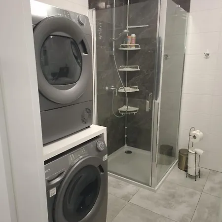 Poli House Premium *